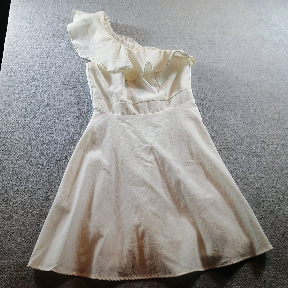 Mi Ami Women One Shoulder Ruffle Dress White XS Mini Fit Flare‎ Coquette Bridal